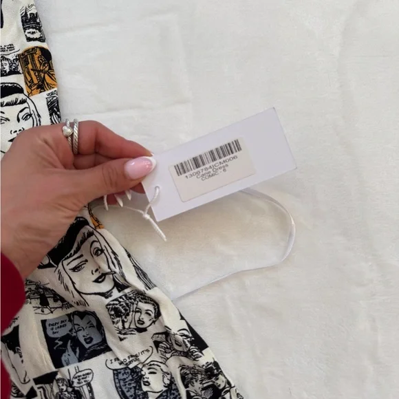 🎀SOLDD🎀 NWT reformation cane comic dress - Picture 2 of 5